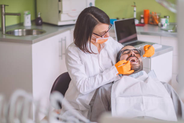 Best Tooth Infection Emergency Dentist  in Fulton, IL